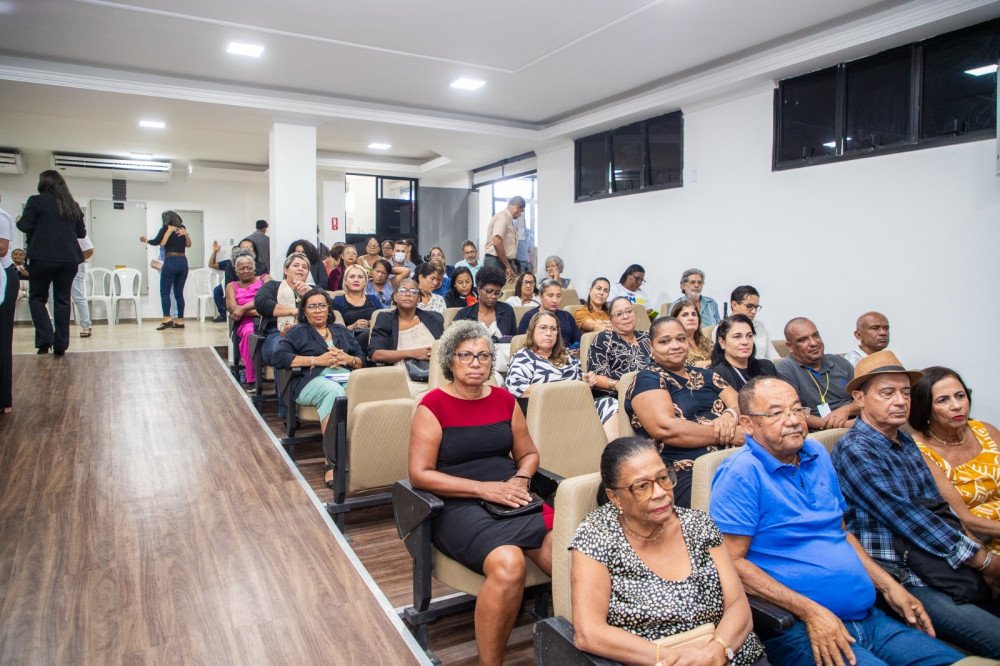 Seminário Municipal de Políticas Públicas para a Pessoa Idosa promove diálogo e construção coletiva em Madre de Deus