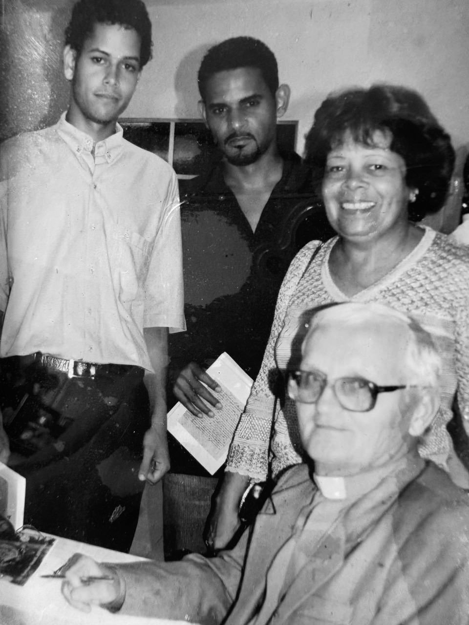 Ex-prefeita Maria Maia lamenta morte de Frei Stanislaw Ocetek e destaca legado de fé em Candeias