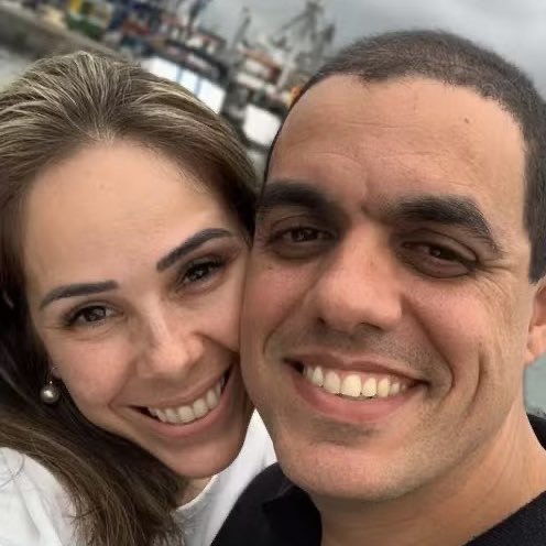 Menina de 10 anos tenta salvar a mãe e é baleada pelo pai, sargento da PM, em clínica de Santos