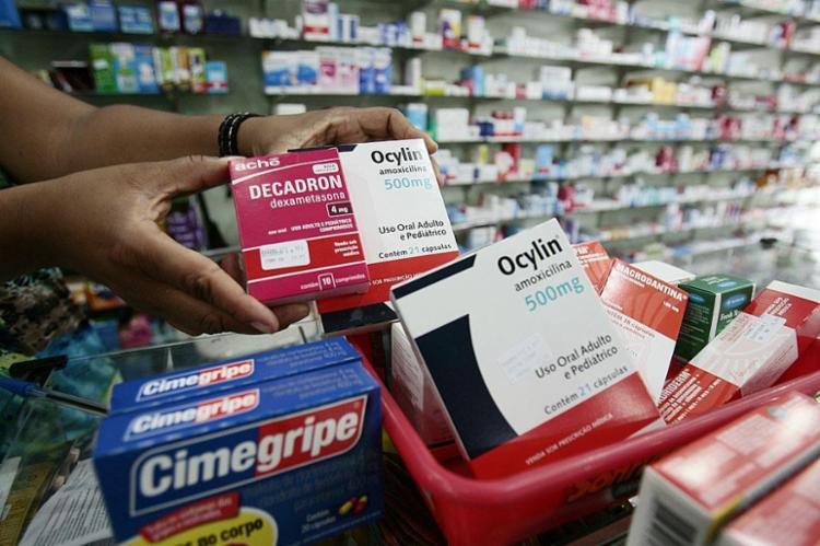 Governo Temer : Programa Farmácia Popular fecha as portas em todo o país