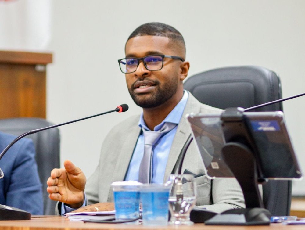 Alteração da Lei do Programa de Atenção Integral - PAI proposta pelo vereador Rosevaldo Adorno garante inclusão de mulheres vítimas de violência no benefício