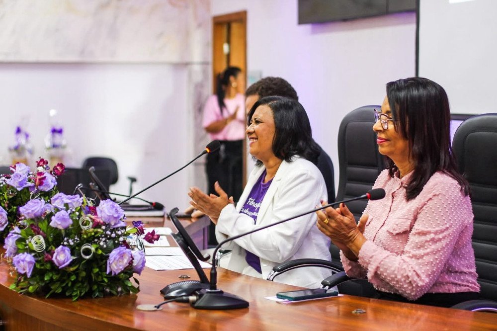 Vereadora Ró Salomão reforça luta por políticas públicas para pessoas com fibromialgia