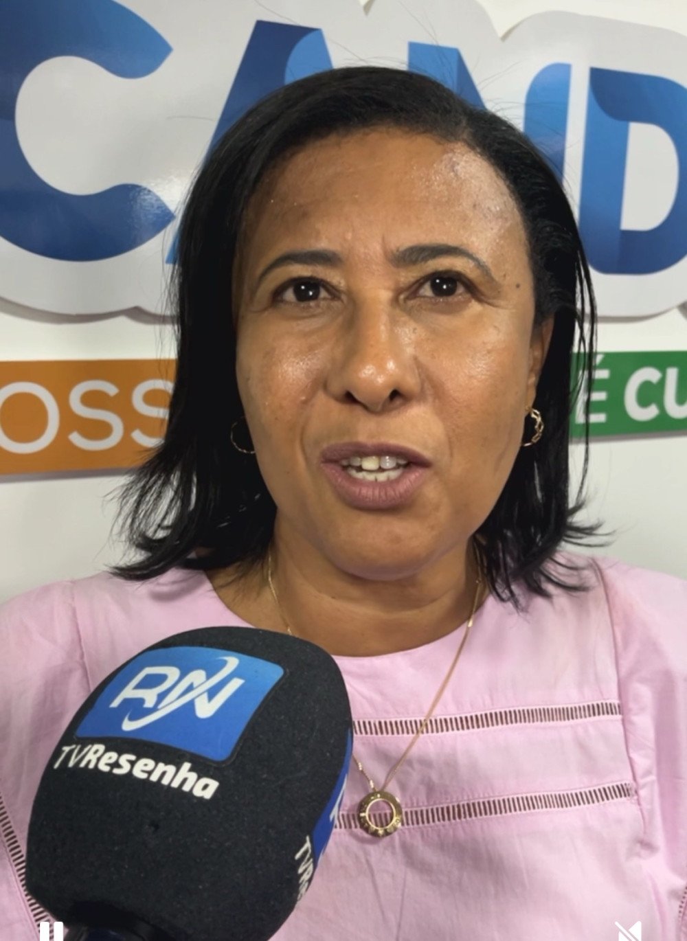 Vereadora Ró Salomão destaca compromisso com a saúde durante entrega da Policlínica Candeias