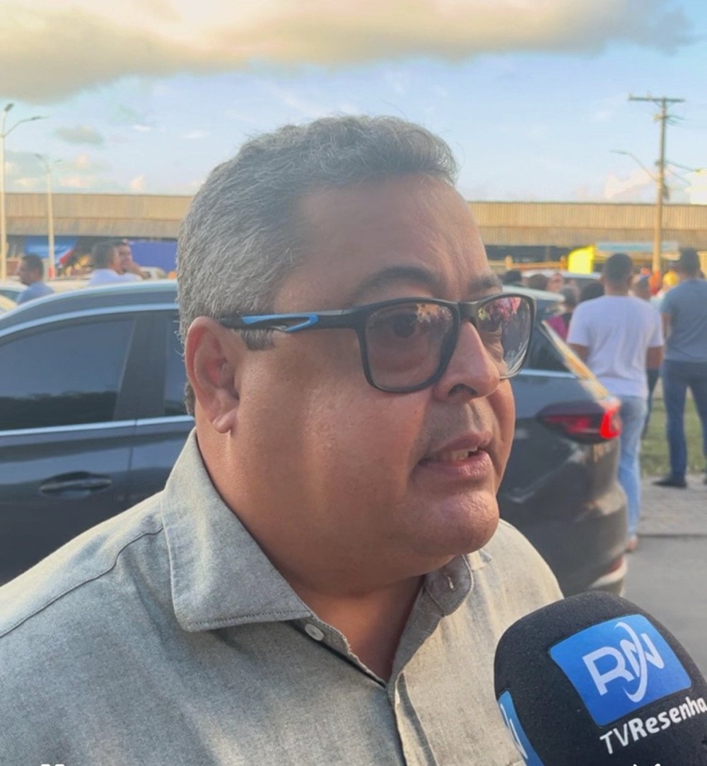 Dr. Léo destaca compromisso com a saúde durante anúncio de nova UBS em Candeias