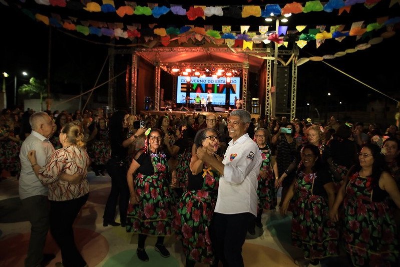 Jerônimo destaca a força dos festejos juninos no interior da Bahia