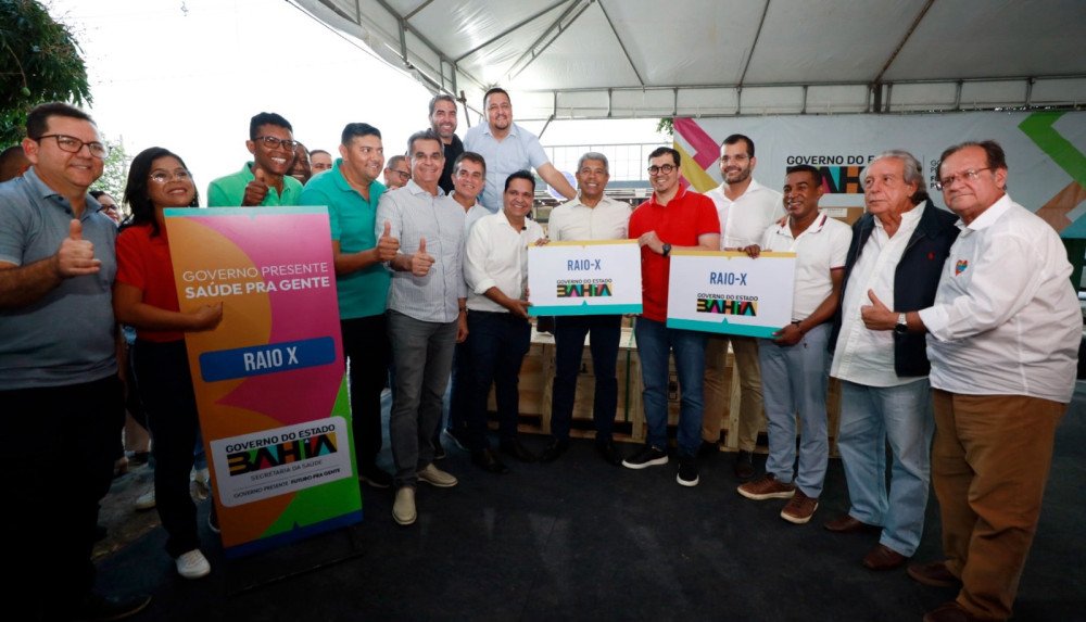 Governo do Estado reforça saúde de Bom Jesus da Lapa com entrega de equipamentos