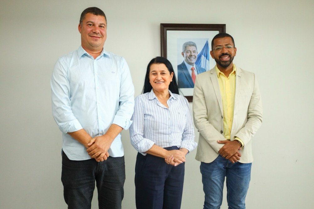 Candeias: Prefeito Eriton Ramos participa de reunião na SEDUR para viabilizar obras de infraestrutura no município