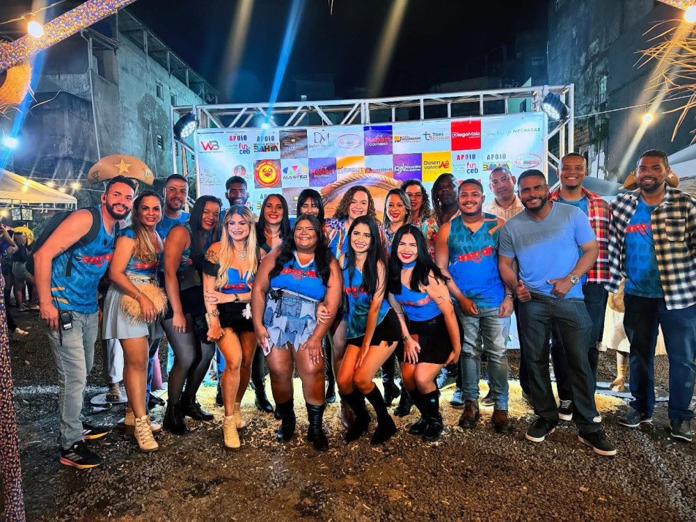 COORDENAÇÃO CELEBRA PRIMEIRA EDIÇÃO DO ARRAIÁ DO BORA AÊ QUE FOI MARCADA POR SUCESSO E ANIMAÇÃO EM CANDEIAS