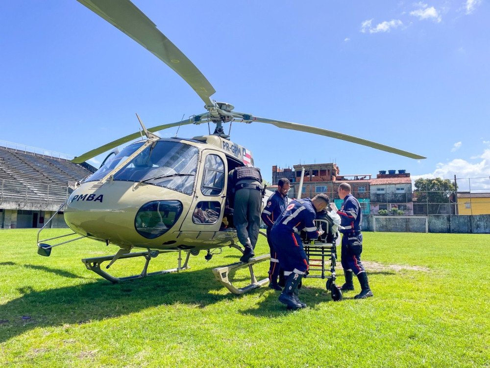 Remoção aeromédica garante atendimento ágil a paciente com suspeita de AVC em Madre de Deus