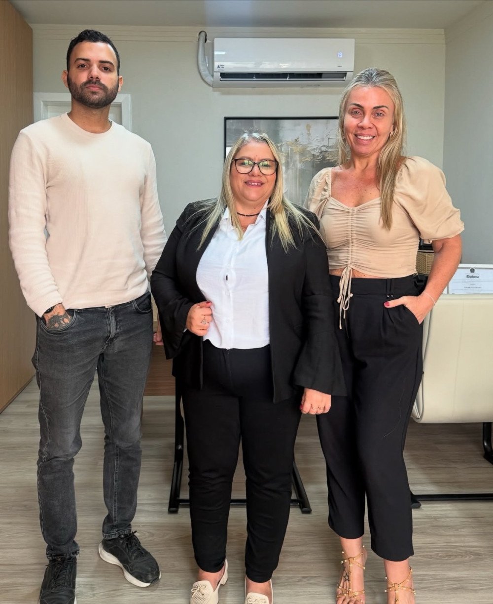 Vereadora Mirlene Dourado recebe secretária de Desenvolvimento Social para diálogo sobre ações em Madre de Deus