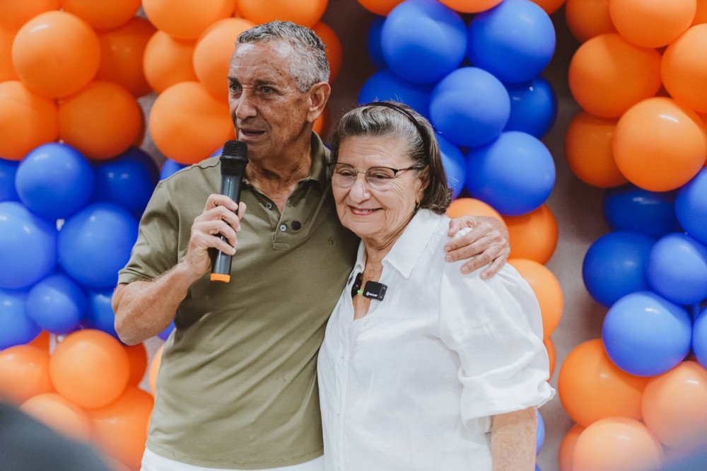 São Sebastião do Passé: Nilza da Mata participa da inauguração do Atakadão e comemora esta grande conquista da sua gestão