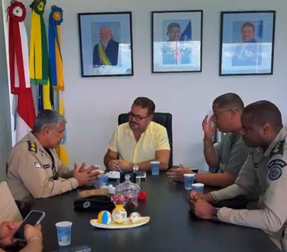 Prefeito Dailton Filho discute ações de segurança com a transformação da 10ª CIPM em Batalhão da PM