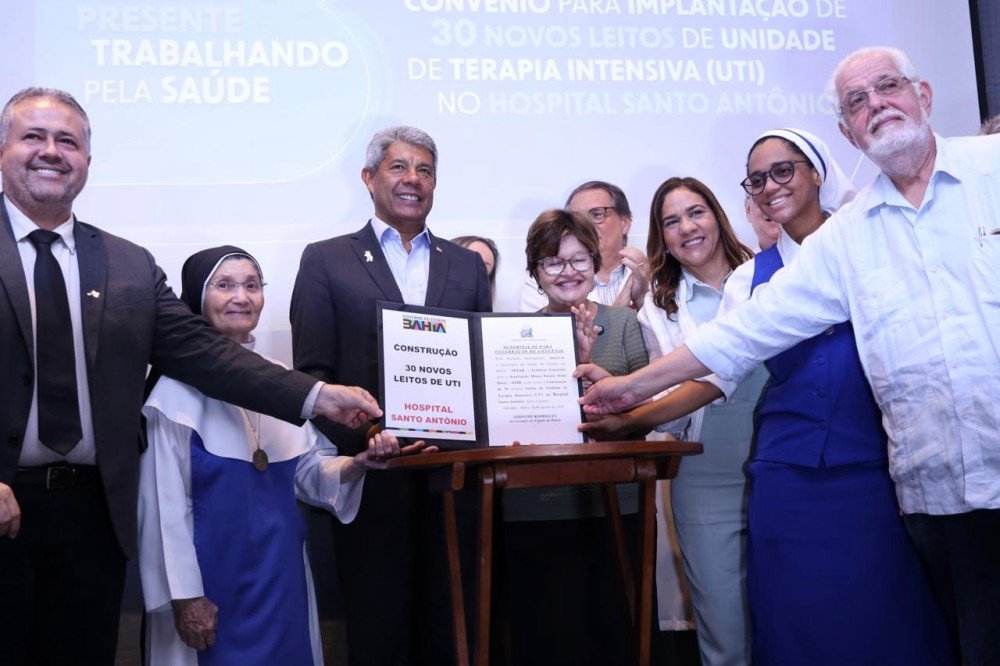 Governador Jerônimo assina convênio de R$ 14,4 milhões para duplicar leitos de UTI nas Obras Sociais Irmã Dulce