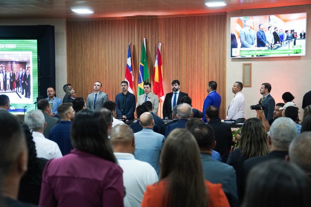 Serin marca presença na 6º edição do Café Legislativo, em Senhor do Bonfim