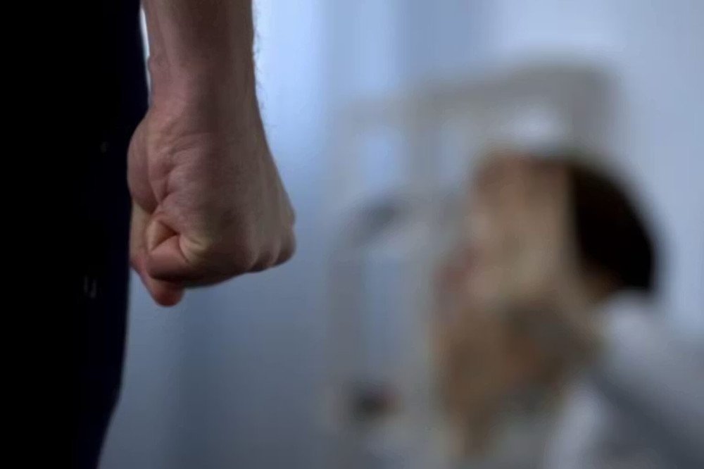 Piauí aprova lei que cria cadastro público de agressores de mulheres; que terão fotos e nomes divulgados