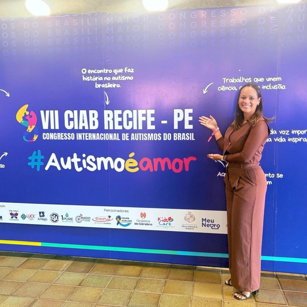 Primeira-dama de Candeias participa de Congresso Internacional de Autismos do Brasil