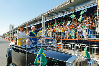 Presidente Lula destaca soberania em desfile da Independência