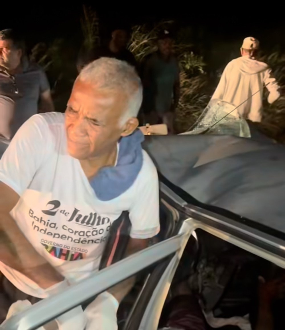 Pastor Isidório ajuda no resgate de vítimas de acidente na BR-324