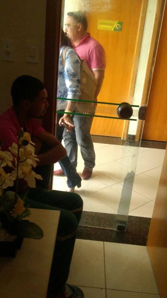 Ex- prefeita Tonha Magalhães é vista na câmara de Candeias !