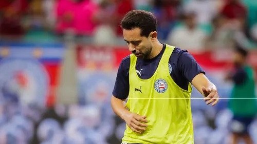 Em recuperação após câncer, Everton Ribeiro está fora do Ba-Vi