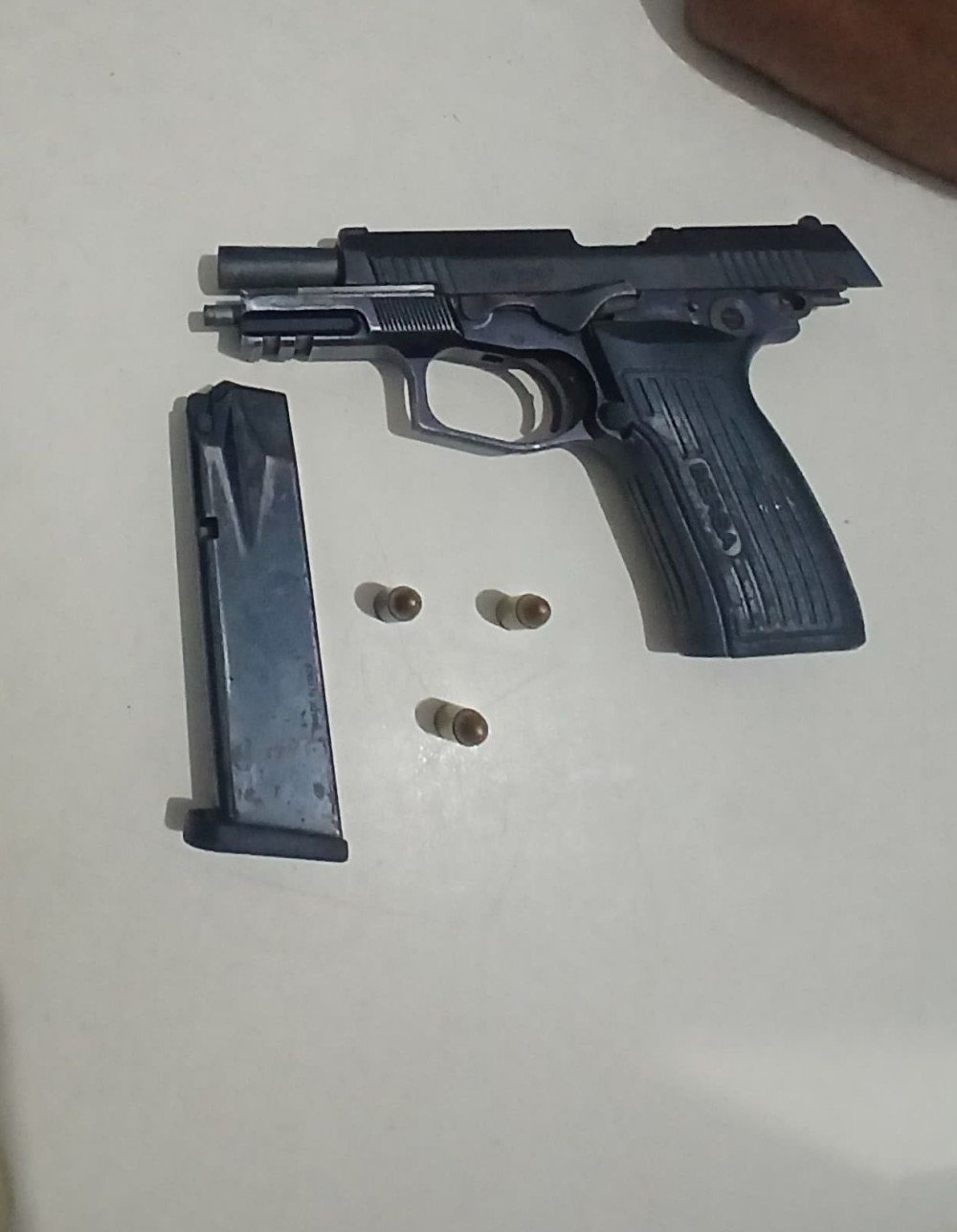 Confronto entre PM e suspeitos deixa um morto em São Francisco do Conde