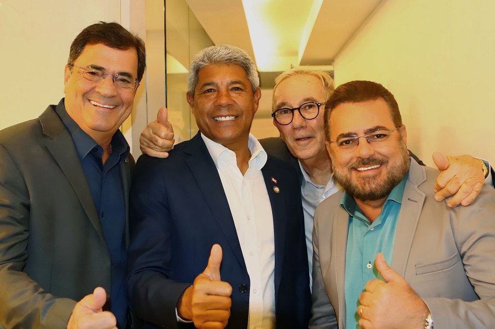 Ao lado do governador, Prefeito Dailton Filho participa de encontro estratégico da UPB e destaca fortalecimento de parcerias em prol de Madre de Deus