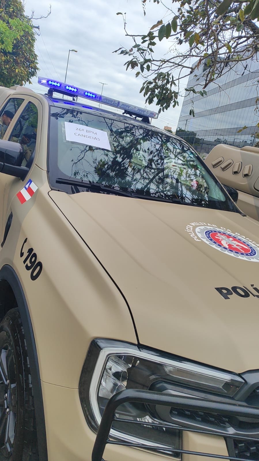 Governador Jerônimo envia nova viatura para o 26º Batalhão da Polícia Militar em Candeias