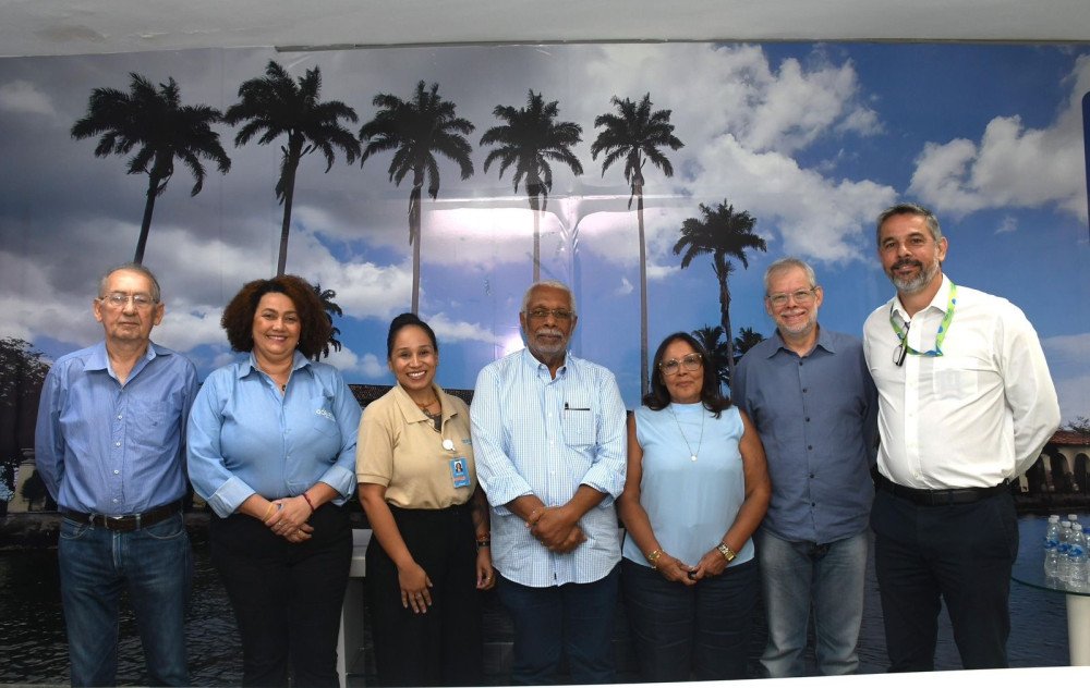 Prefeito Antônio Calmon recebe representantes da Acelen Renováveis para tratar sobre a nova Biorrefinaria a ser implantada