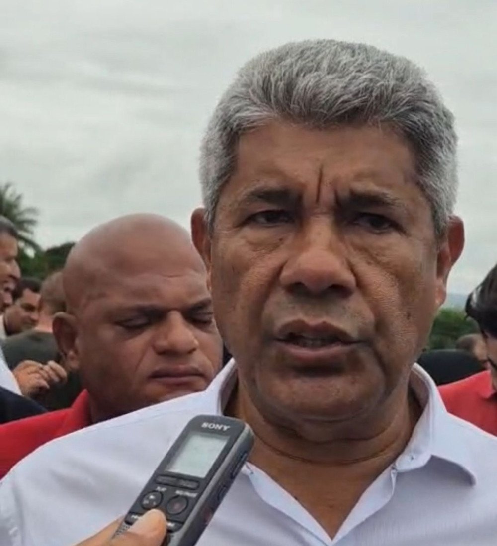 Governador Jerônimo está ao lado dos prefeitos no enfrentamento das fortes chuvas