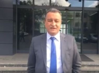 'Partiu, Estágio': Em Kiev, Rui anuncia novo edital com 3 mil vagas