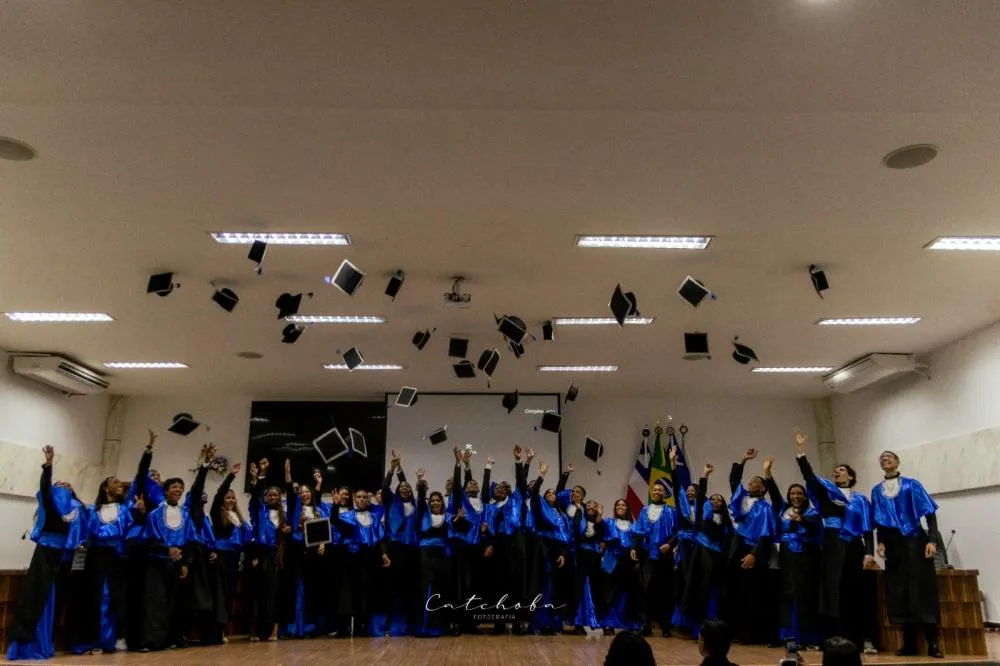 Formatura do Curso Técnico em Química marca noite de emoção e esperança em Candeias