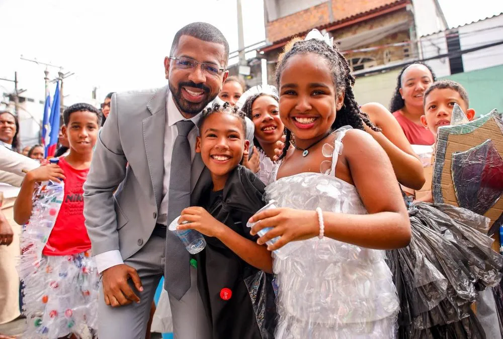 Candeias: Ações de grande relevância renderam aprovação de 68,66% de Eriton Ramos em opinião popular; aponta pesquisa