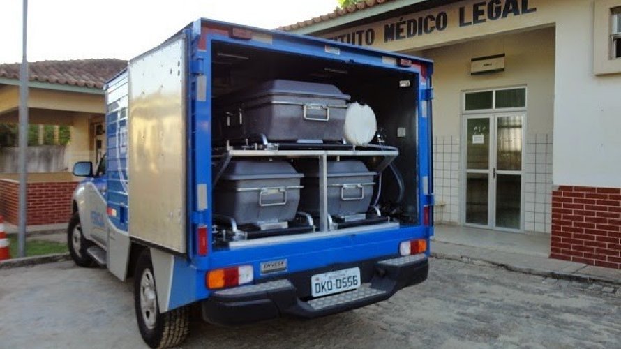 Treze homicídios são registrados em Salvador e RMS no sábado, três deles em Candeias