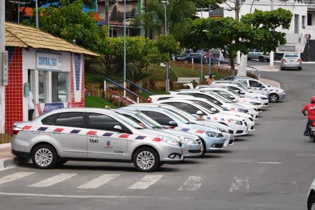 CANDEIAS: MP INVESTIGA IRREGULARIDADES NA CONCESSÃO DE ALVARÁS DE TÁXI