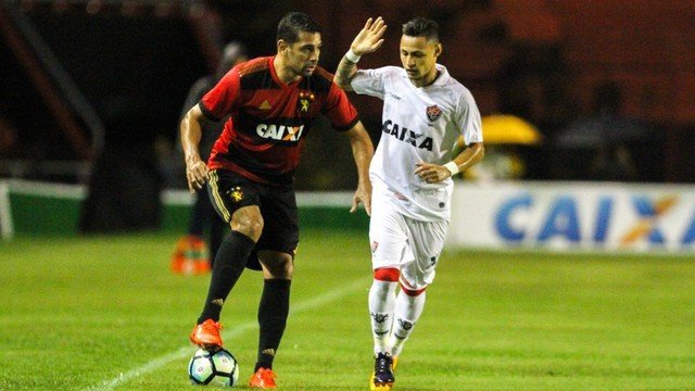 Vitória é derrotado pelo Sport e volta a se complicar no Brasileirão