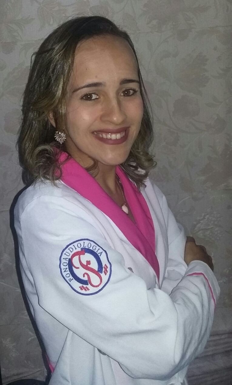 Candeense Cristiane Sena vem se destacando na fonoaudiologia baiana
