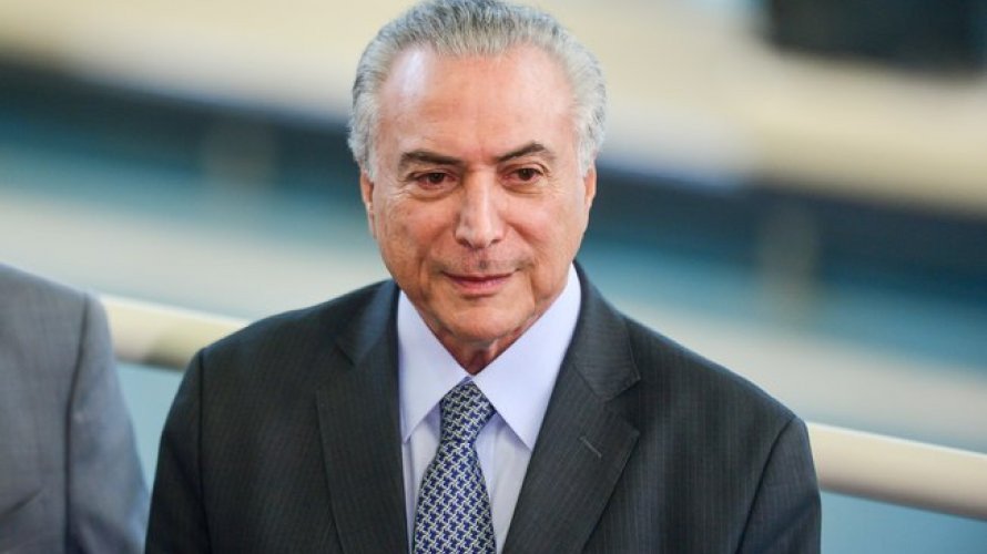 Câmara arquiva segunda denúncia contra Temer e presidente permanece no cargo