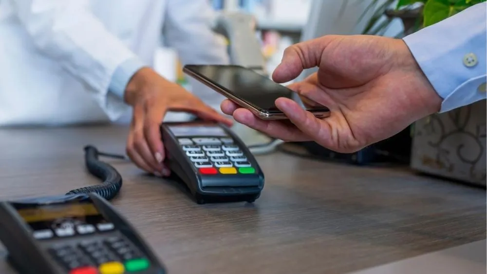 Sem Wi-Fi para Pix: cliente reclama em farmácia de Candeias, mas responsabilidade pelo pagamento é do consumidor