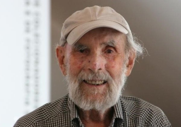 Morre o artista plástico Frans Krajcberg