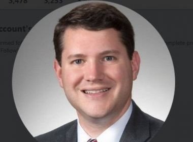 Deputado americano anti-LGBT renuncia após ser flagrado fazendo sexo com homem