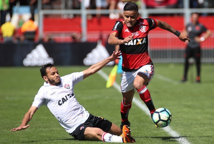 Batalha final! Com Barradão lotado, Vitória recebe o Flamengo pra se garantir na Série A