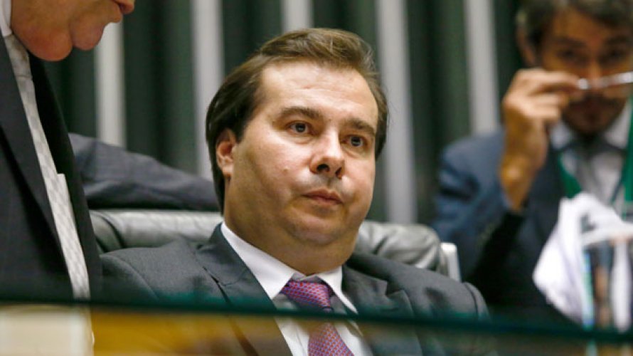 Rodrigo Maia marca votação da reforma da Previdência para 19 de fevereiro
