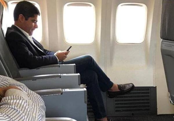 ACM Neto viaja a Dubai para descansar