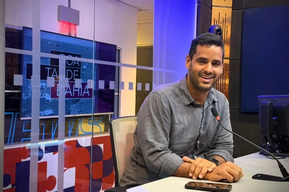 “Não compreendo uma liderança política baiana ter tanto ódio de Lula”, diz Tássio Brito