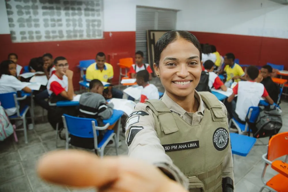 Bastião: Alunos da Rede Municipal participam de aula inaugural do PROERD