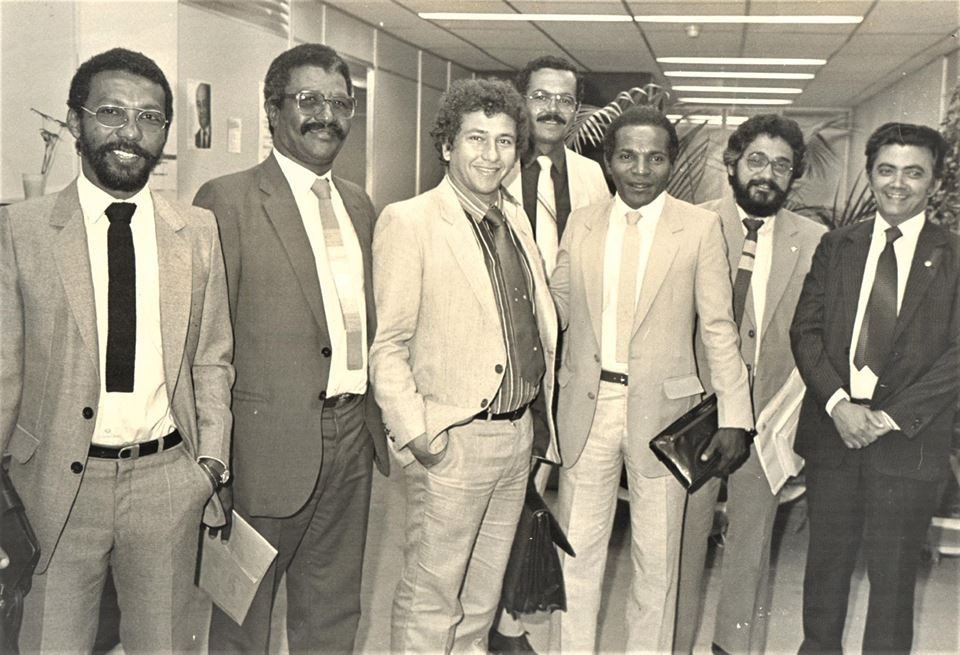 Há 33 anos atrás Candeias deixava de ser Área de Segurança Nacional !