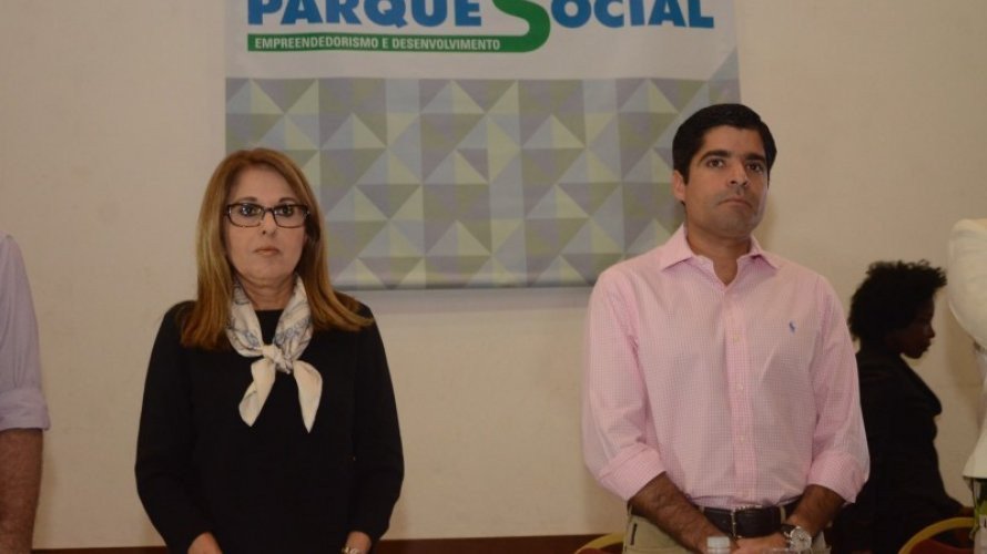 ACM Neto prorroga contrato com ONG da mãe por mais três anos e valor chega a R$ 2,8 milhões