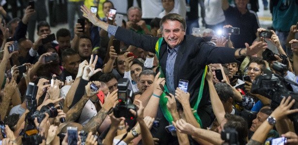 'Liberais' fazem investida por eleitorado evangélico