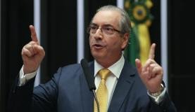Câmara cassa mandato de Eduardo Cunha por 450 votos a favor e dez contra