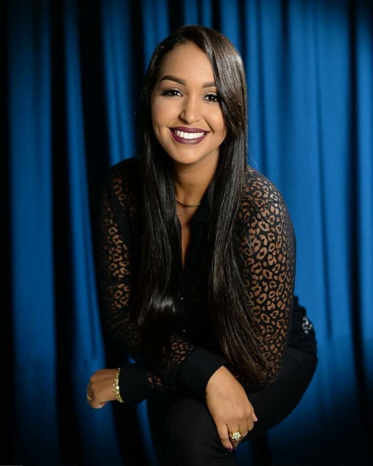 Camila Lisboa, maquiadora e psicóloga diz: 